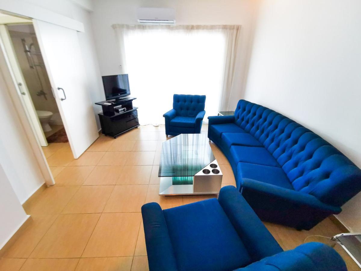 Off Course Seaview Apartment Larnaca Luaran gambar